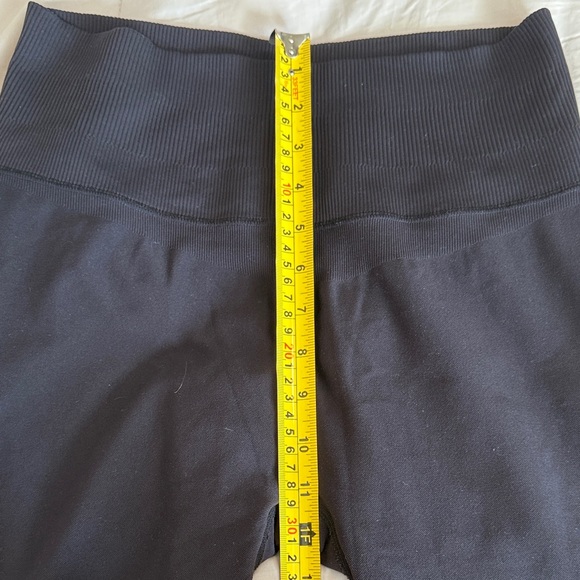 Alo Yoga Seamless Side Cutout Full Length Leggings Size Large - Picture 6 of 6